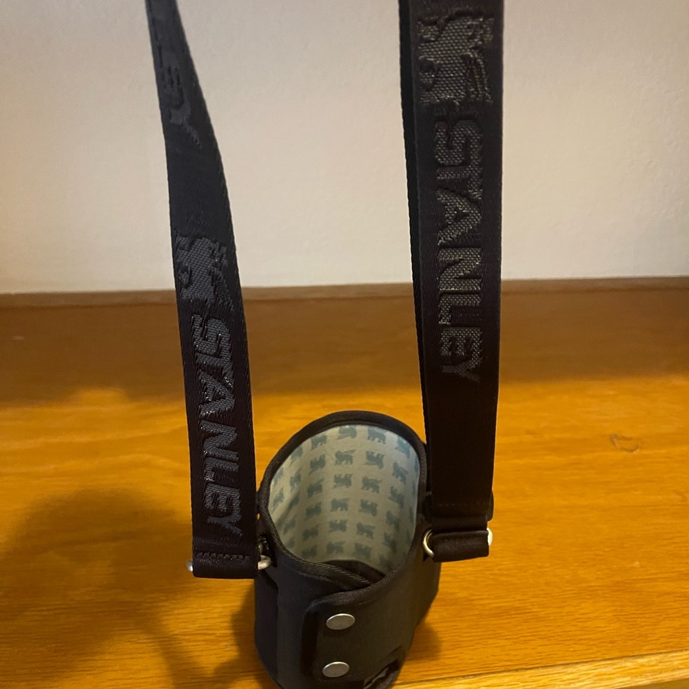 Stanley Black Cup Carrier